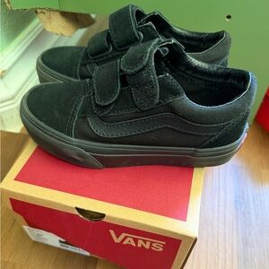 Vans Kids Black Velcro Sneakers